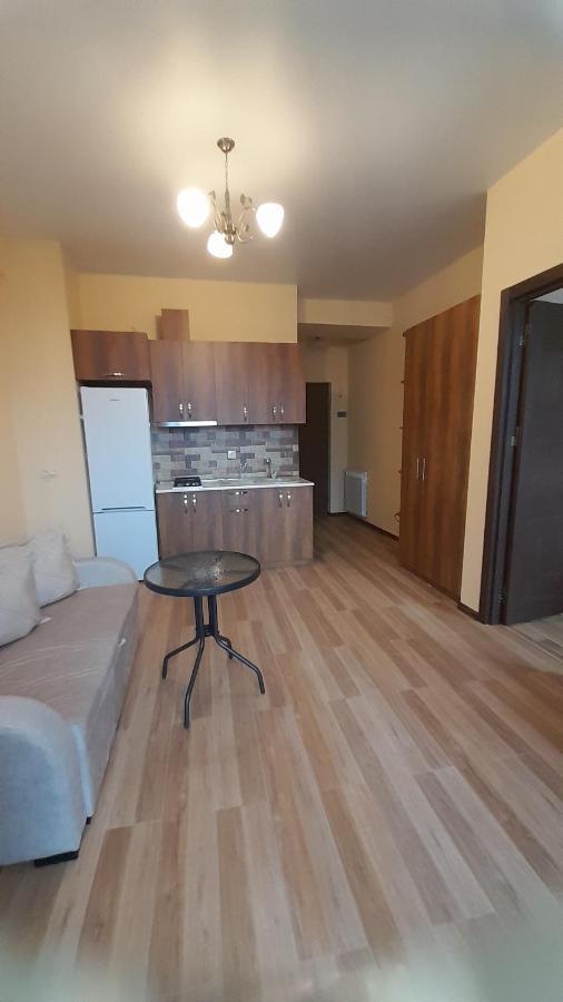 Flat Lägenhet Tbilisi Exteriör bild
